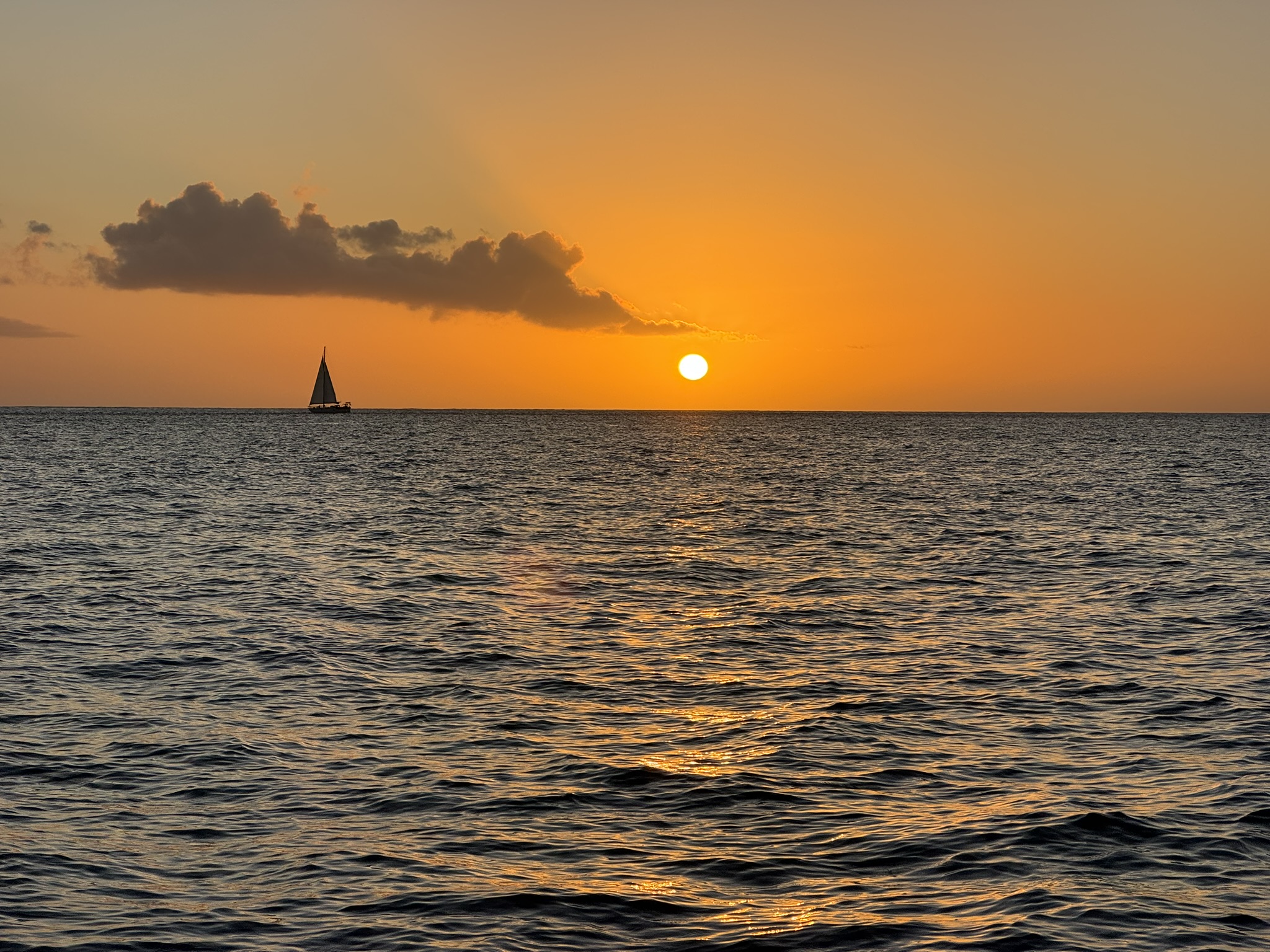 Coucher de soleil en bateau en Martinique avec Ti Tour Bato